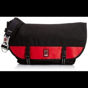 ❤️SOLD Chrome large citizen messenger